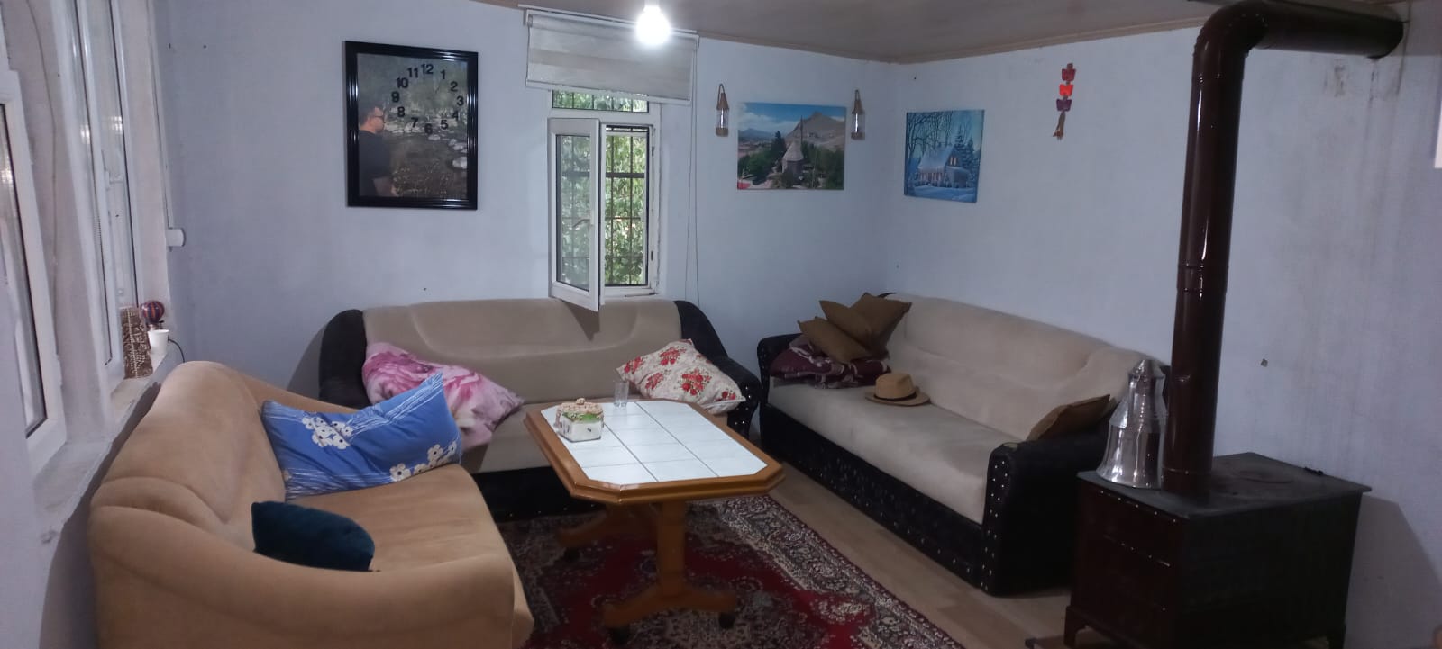 DEVELİ POLAT GAYRİMENKUL-ÇOMAKLI MAH. YAPRAKLI BURUN MEVKİİNDE SATILIK BAĞ