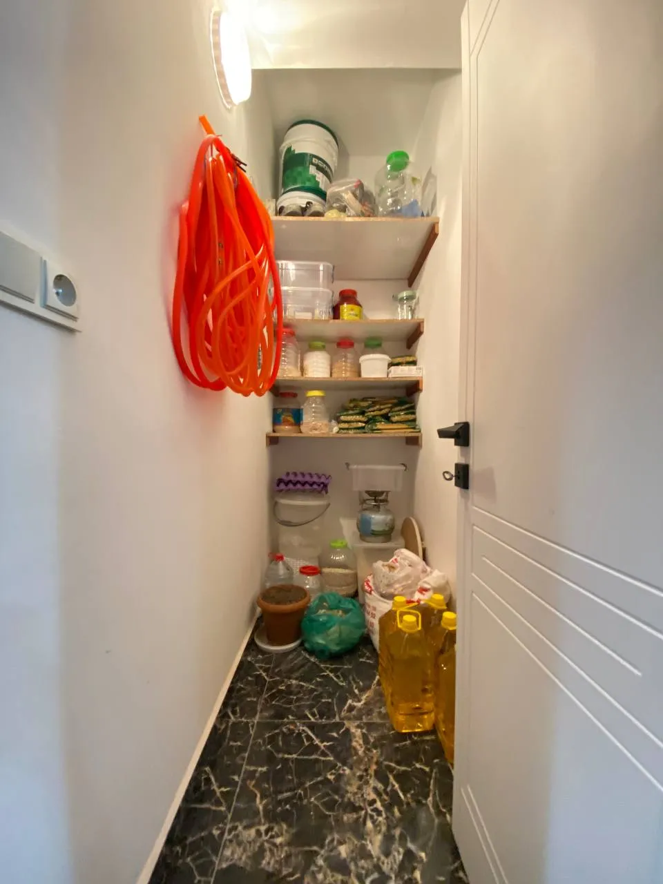 DEVELİ POLAT GAYRİMENKUL - YENİ MAH. ÇARŞI MERKEZE YAKIN SATILIK FIRSAT DAİRE