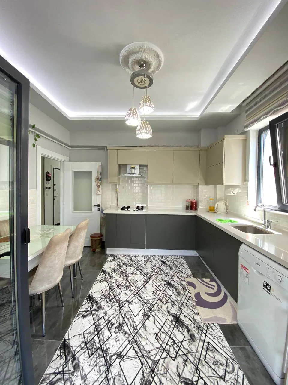 DEVELİ POLAT GAYRİMENKUL - YENİ MAH. ÇARŞI MERKEZE YAKIN SATILIK FIRSAT DAİRE