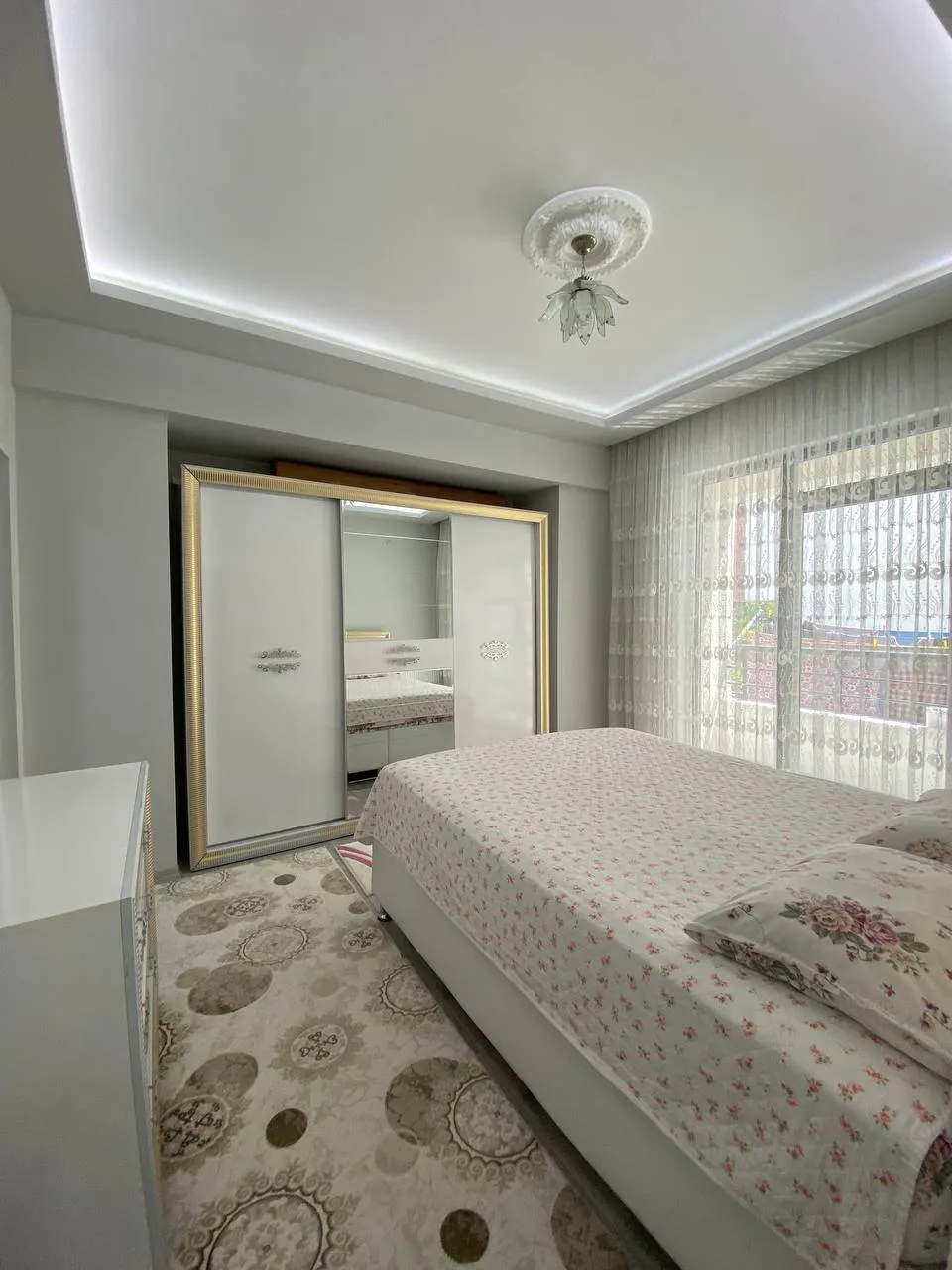 DEVELİ POLAT GAYRİMENKUL - YENİ MAH. ÇARŞI MERKEZE YAKIN SATILIK FIRSAT DAİRE