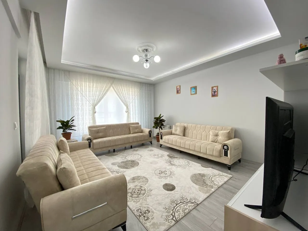 DEVELİ POLAT GAYRİMENKUL - YENİ MAH. ÇARŞI MERKEZE YAKIN SATILIK FIRSAT DAİRE