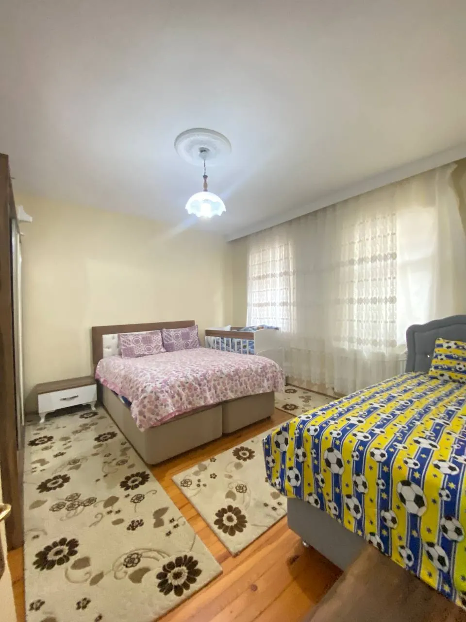 DEVELİ POLAT GAYRİMENKUL-CAMİCEDİT MAH. PAZAR ALTINDA SATILIK BAKIMLI DAİRE