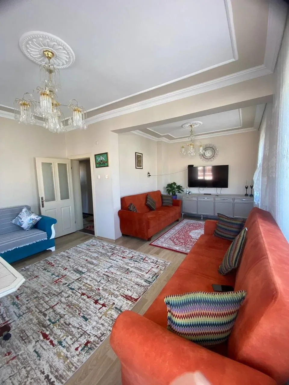 DEVELİ POLAT GAYRİMENKUL - ALPARSLAN MAH. SATILIK BAKIMLI DAİRE