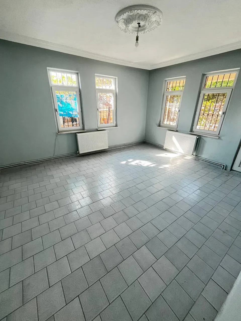 DEVELİ POLAT GAYRİMENKUL - AŞIK SEYRANI KİRALIK 3+1 DAİRE