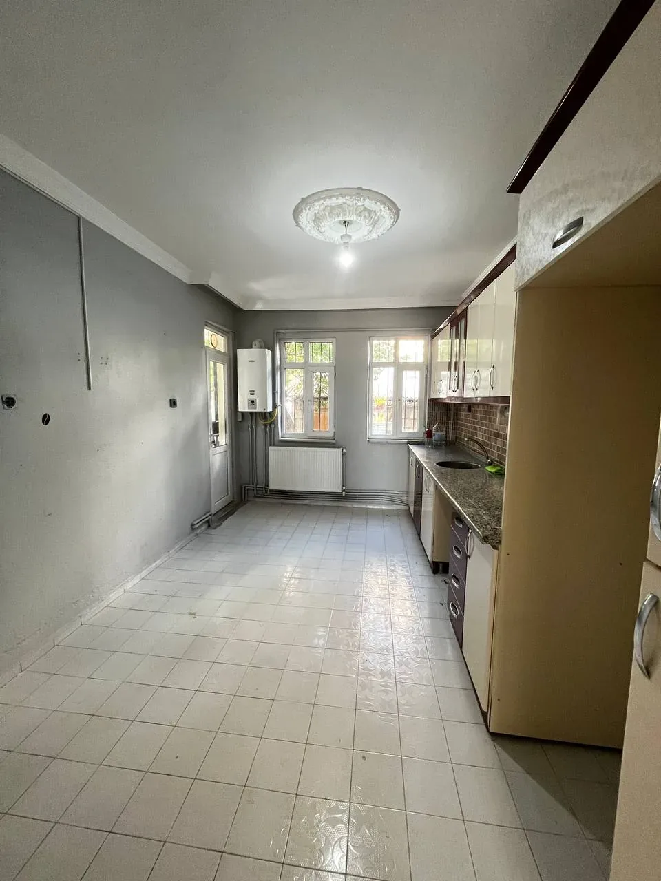 DEVELİ POLAT GAYRİMENKUL - AŞIK SEYRANI KİRALIK 3+1 DAİRE