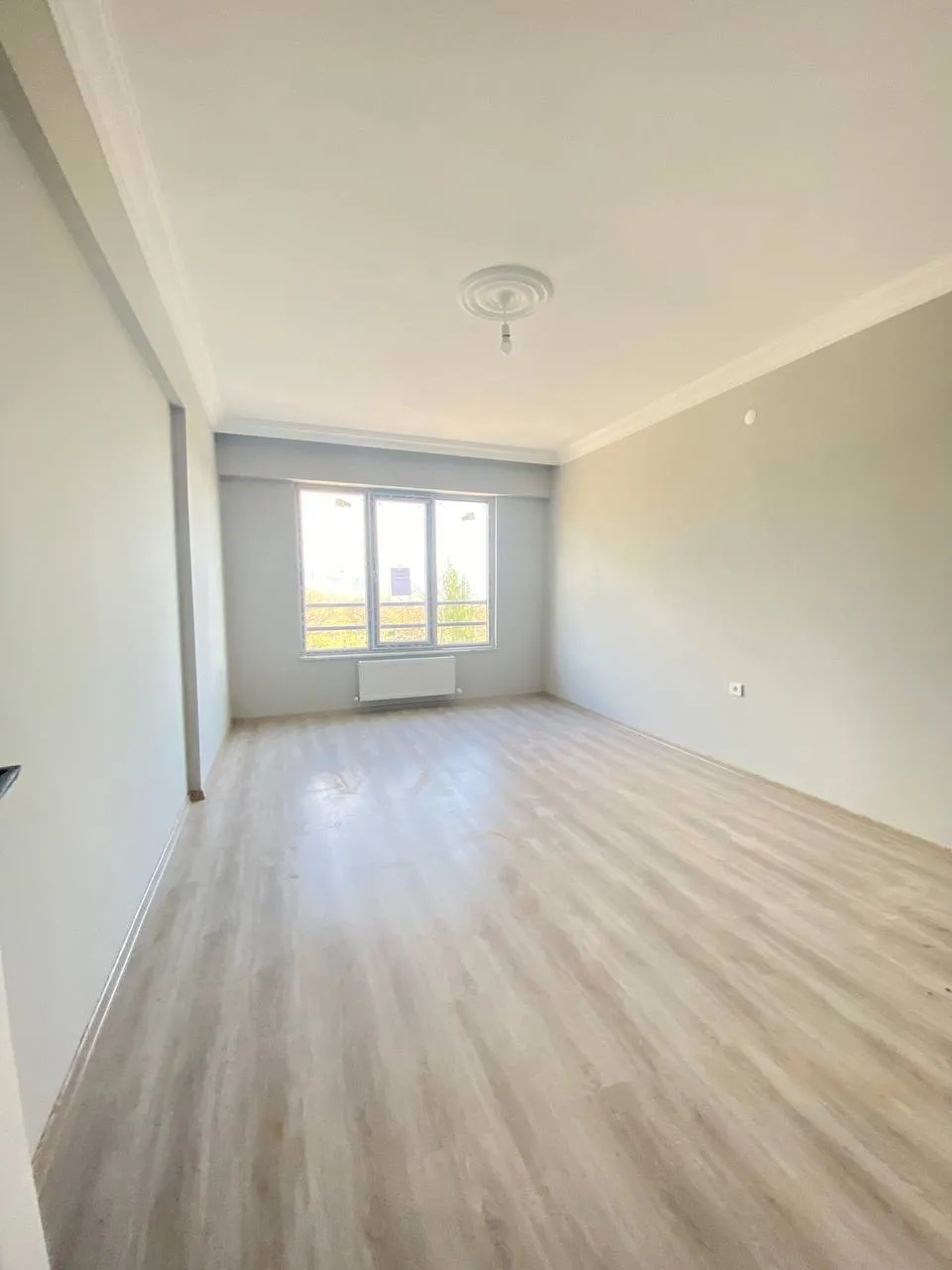 DEVELİ POLAT GAYRİMENKUL- AŞIK SEYRANİ MAH. ADLİYE İLERİSİNDE SATILIK LÜX DAİRE