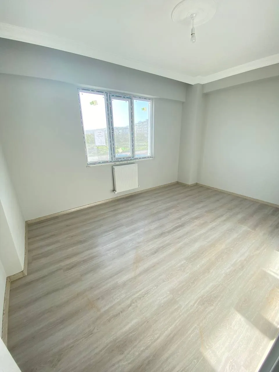 DEVELİ POLAT GAYRİMENKUL- AŞIK SEYRANİ MAH. ADLİYE İLERİSİNDE SATILIK LÜX DAİRE