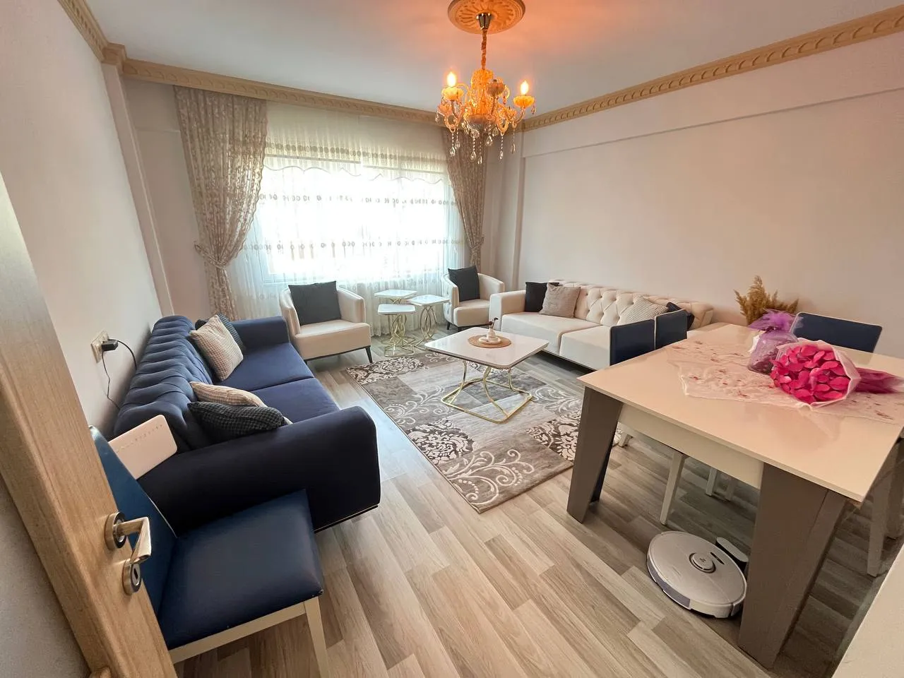 DEVELİ POLAT GAYRİMENKUL-AŞIK SEYRANİ MAH. CEZA EVİ İLERİSİNDE SATILIK GENİŞ BAKIMLI DAİRE