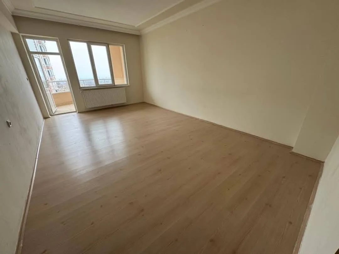 DEVELİ POLAT GAYRİMENKUL - AŞIK SEYRANİ MAH. KİRALIK BAKIMLI ARA KAT DAİRE