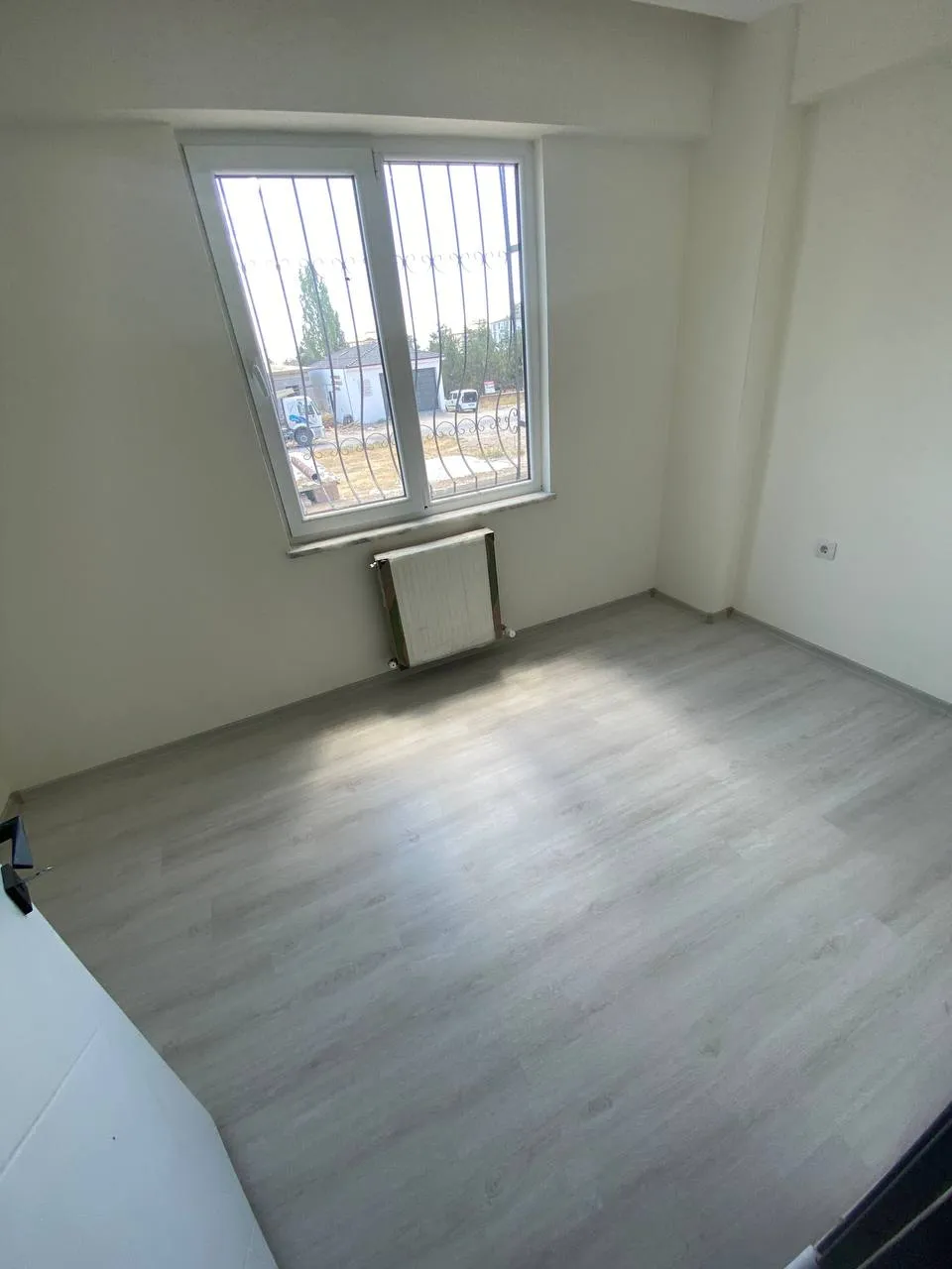 DEVELİ POLAT GAYRİMENKUL - AŞIK SEYRANİ MAH. KİRALIK TEMİZ DAİRE