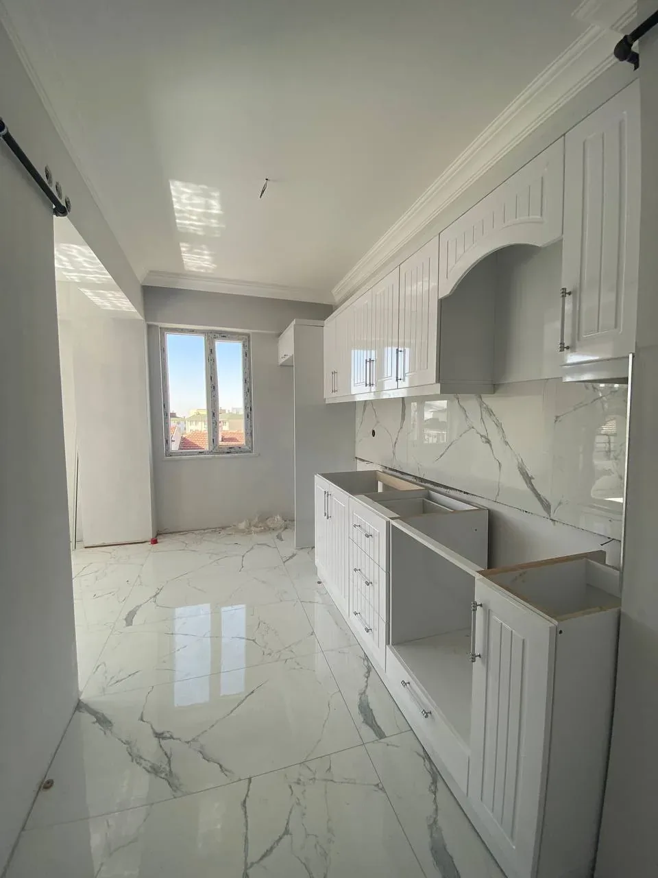 DEVELİ POLAT GAYRİMENKUL - AŞIK SEYRANI MAH. SANAYİ ÜSTÜNDE SATILIK 2 ADET DAİRE