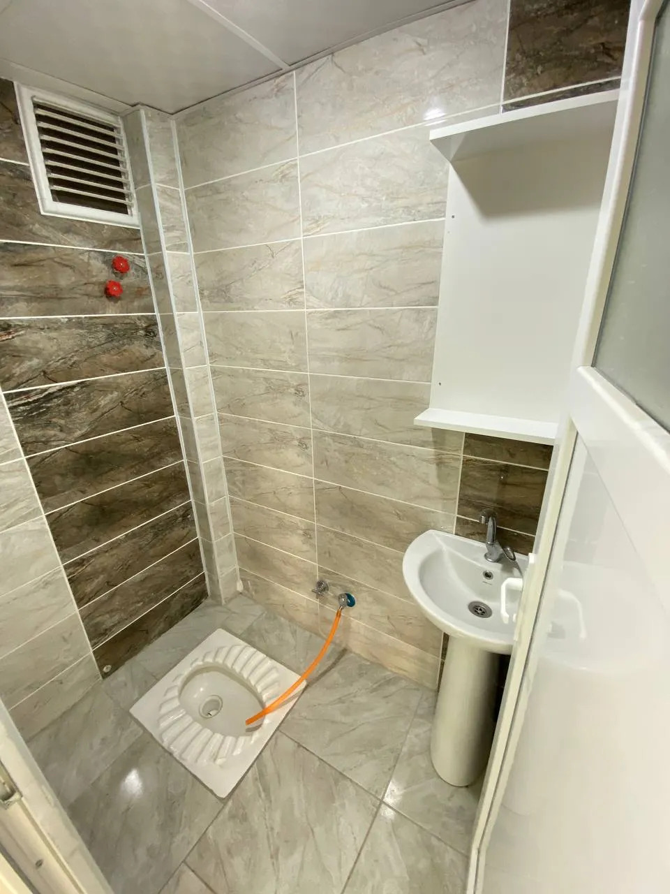 DEVELİ POLAT GAYRİMENKUL - AŞIK SEYRANİ MAH. SATILIK BAKIMLI FIRSAT DAİRE