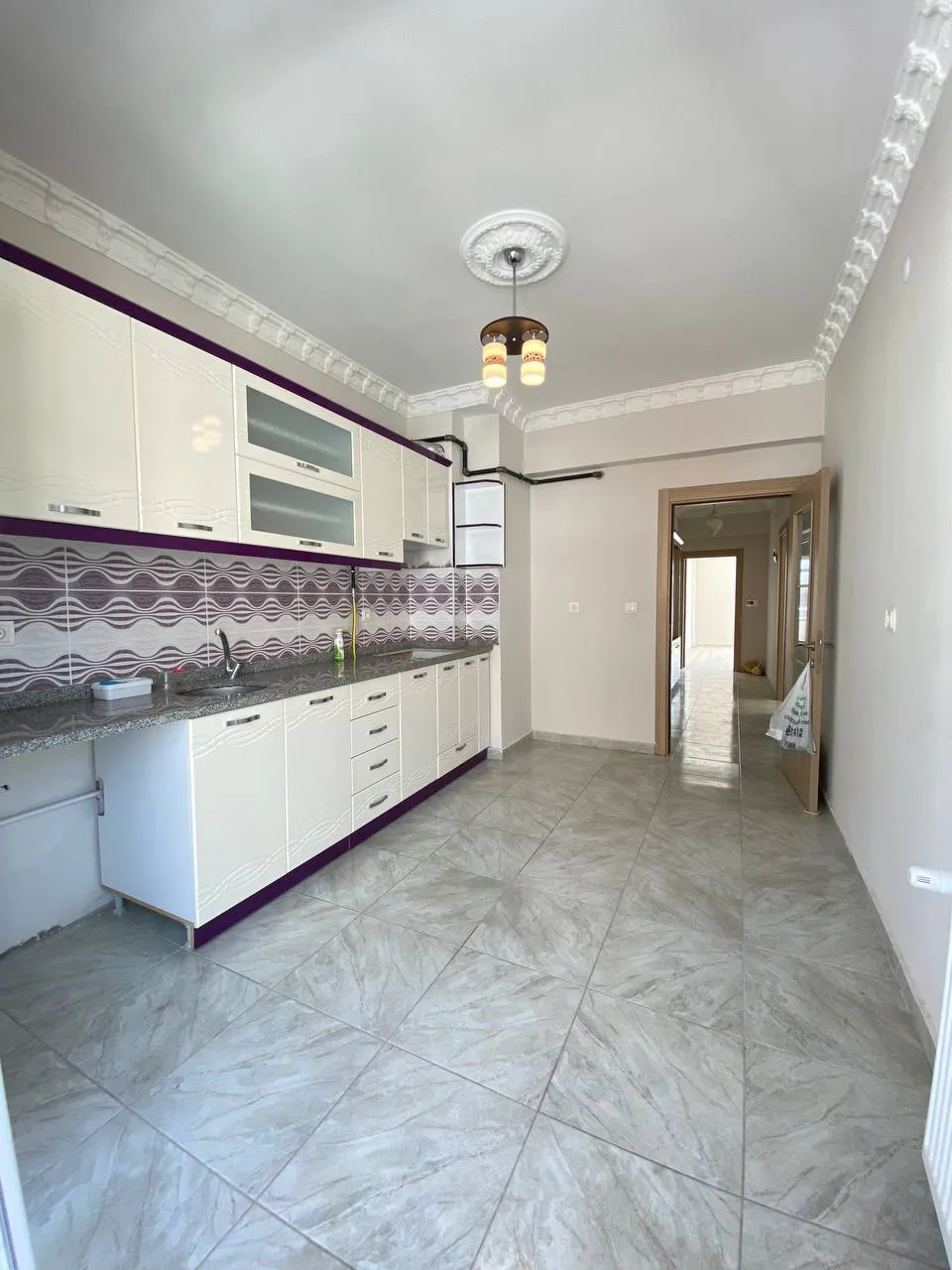 DEVELİ POLAT GAYRİMENKUL - AŞIK SEYRANİ MAH. SATILIK BAKIMLI FIRSAT DAİRE