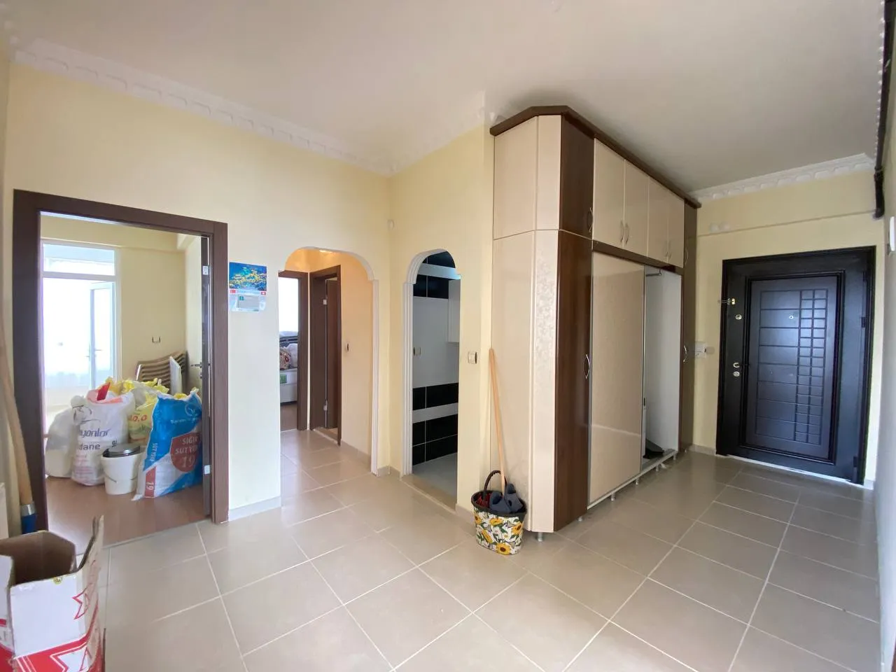 DEVELİ POLAT GAYRİMENKUL-AŞIK SEYRANİ MAH. SATILIK BAKIMLI GENİŞ FIRSAT DAİRE