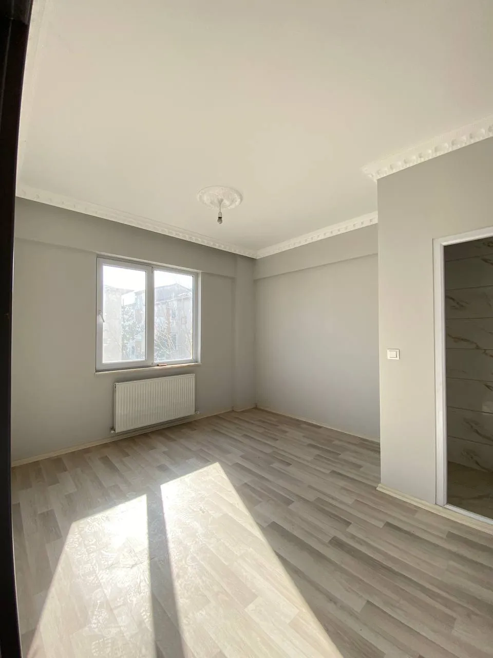 DEVELİ POLAT GAYRİMENKUL-AŞIK SEYRANİ MAH. SATILIK BAKIMLI TEMİZ DAİRE