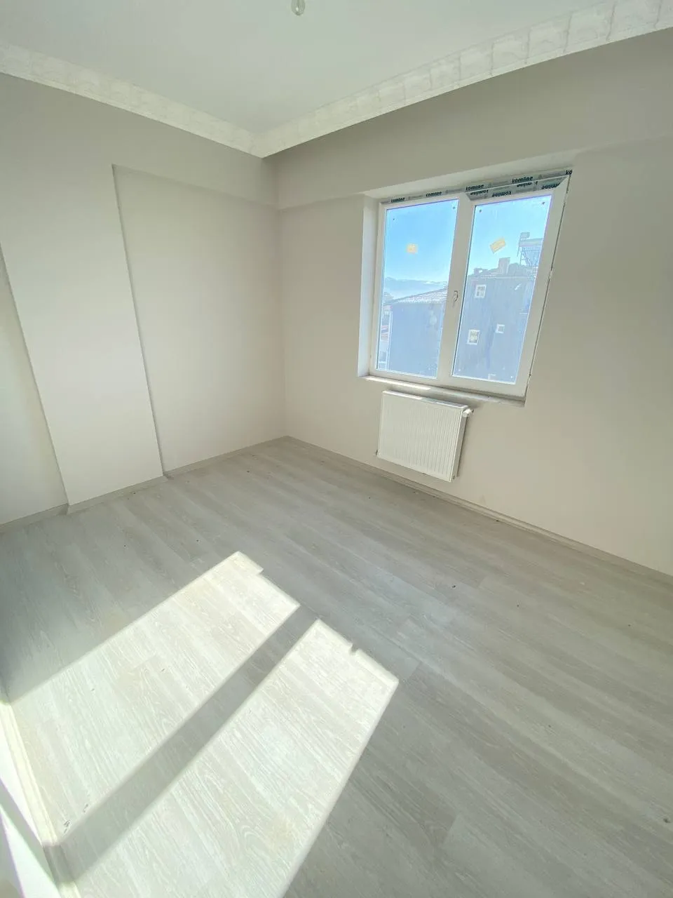 DEVELİ POLAT GAYRİMENKUL-AŞIK SEYRANİ MAH. SATILIK LÜX DAİRE