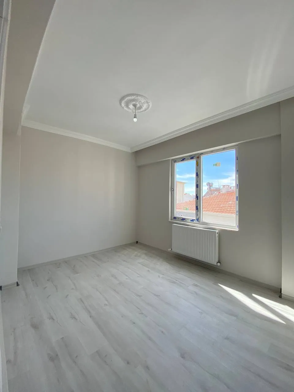 DEVELİ POLAT GAYRİMENKUL-AŞIK SEYRANİ MAH. SATILIK SIFIR DAİRE