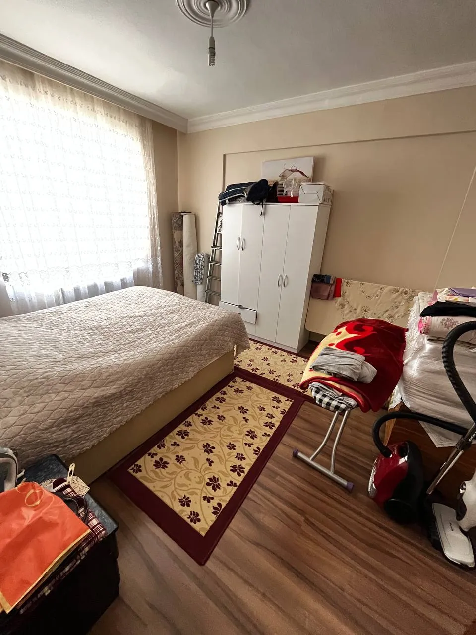 DEVELİ POLAT GAYRİMENKUL-AŞIK SEYRANİ MAH. SATILIK BAKIMLI DAİRE