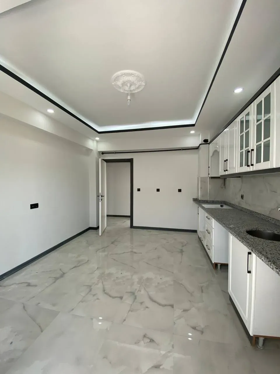 DEVELİ POLAT GAYRİMENKUL - AŞIKSEYRANİ MAH. 3+1 LÜX KİRALIK DAİRE