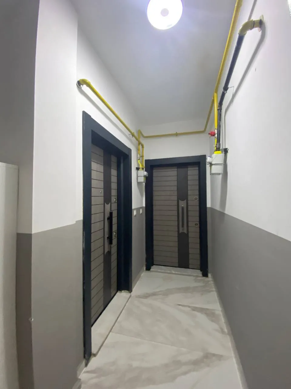 DEVELİ POLAT GAYRİMENKUL-BAHÇELİEVLER MAH. CADDE ÜZERİ SATILIK 1+1 DAİRE