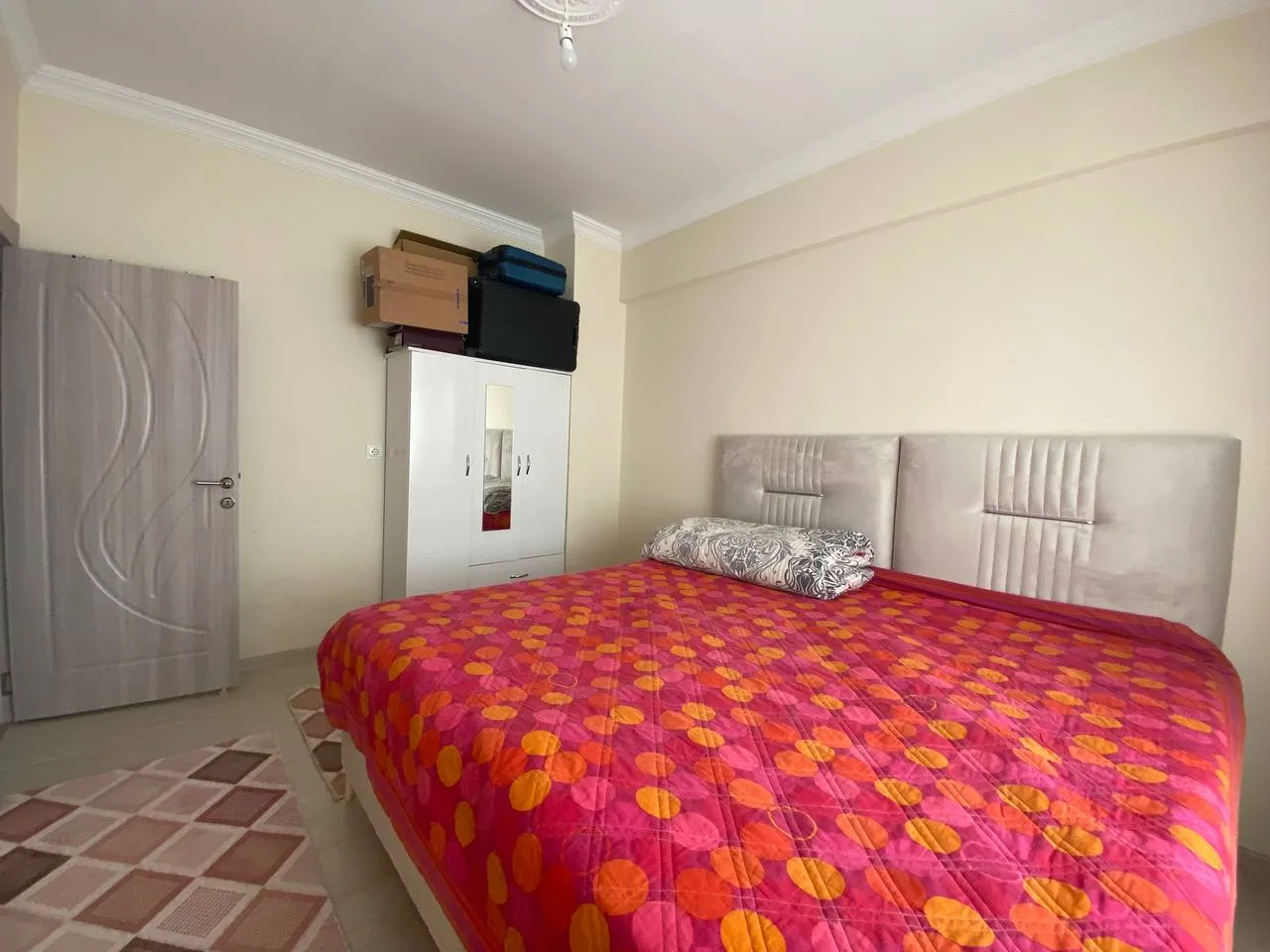 DEVELİ POLAT GAYRİMENKUL-BAHÇELİEVLER MAH. CADDE ÜZERİ SATILIK 1+1 DAİRE