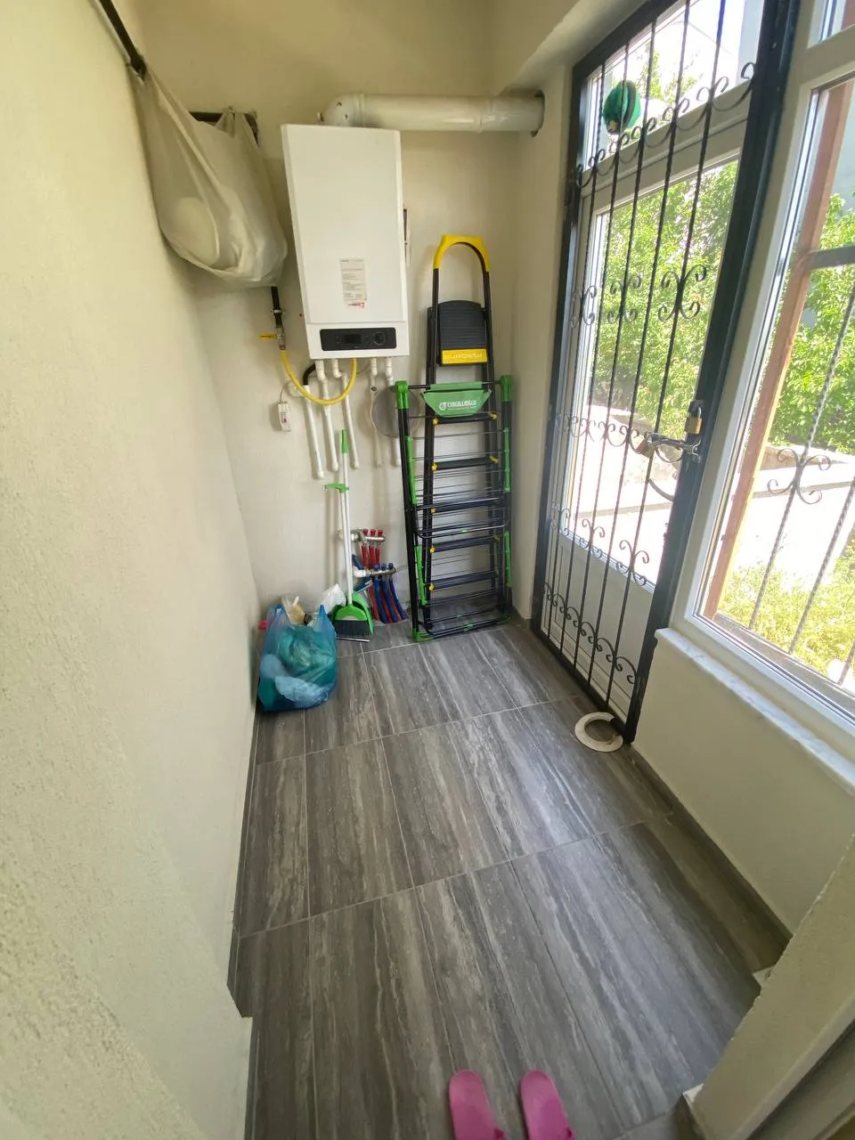 DEVELİ POLAT GAYRİMENKUL-BAHÇELİEVLER MAH. CADDE ÜZERİ SATILIK 1+1 DAİRE