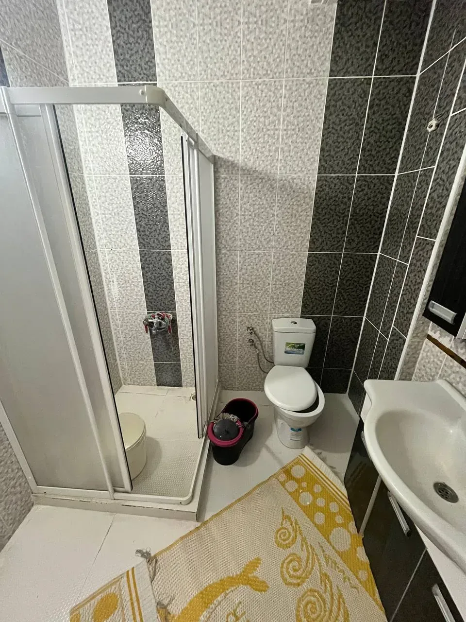 DEVELİ POLAT GAYRİMENKUL - BAHÇELİEVLER MAH. İÇİ KOMPLE YAPILI KAÇMAZ SATILIK DAİRE