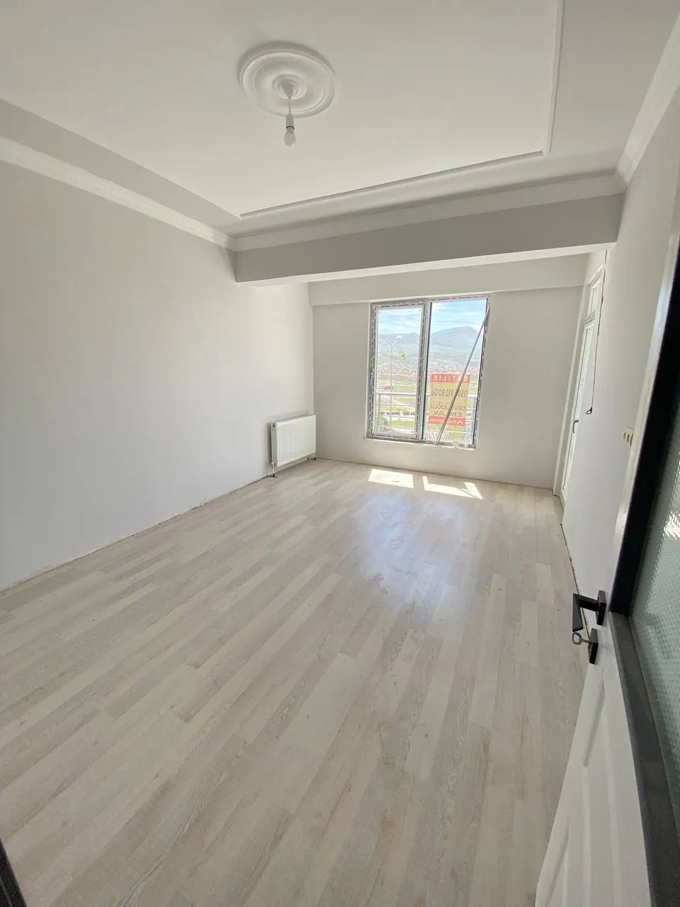 DEVELİ POLAT GAYRİMENKUL - BAHÇELİEVLER MAH. KİRALIK SIFIR DAİRE