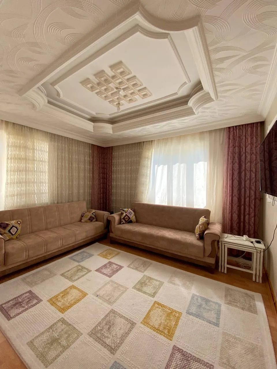 DEVELİ POLAT GAYRİMENKUL - BAHÇELİEVLER MAH SATILIK ARA KAT MASRAFSIZ 2+1 DAİRE