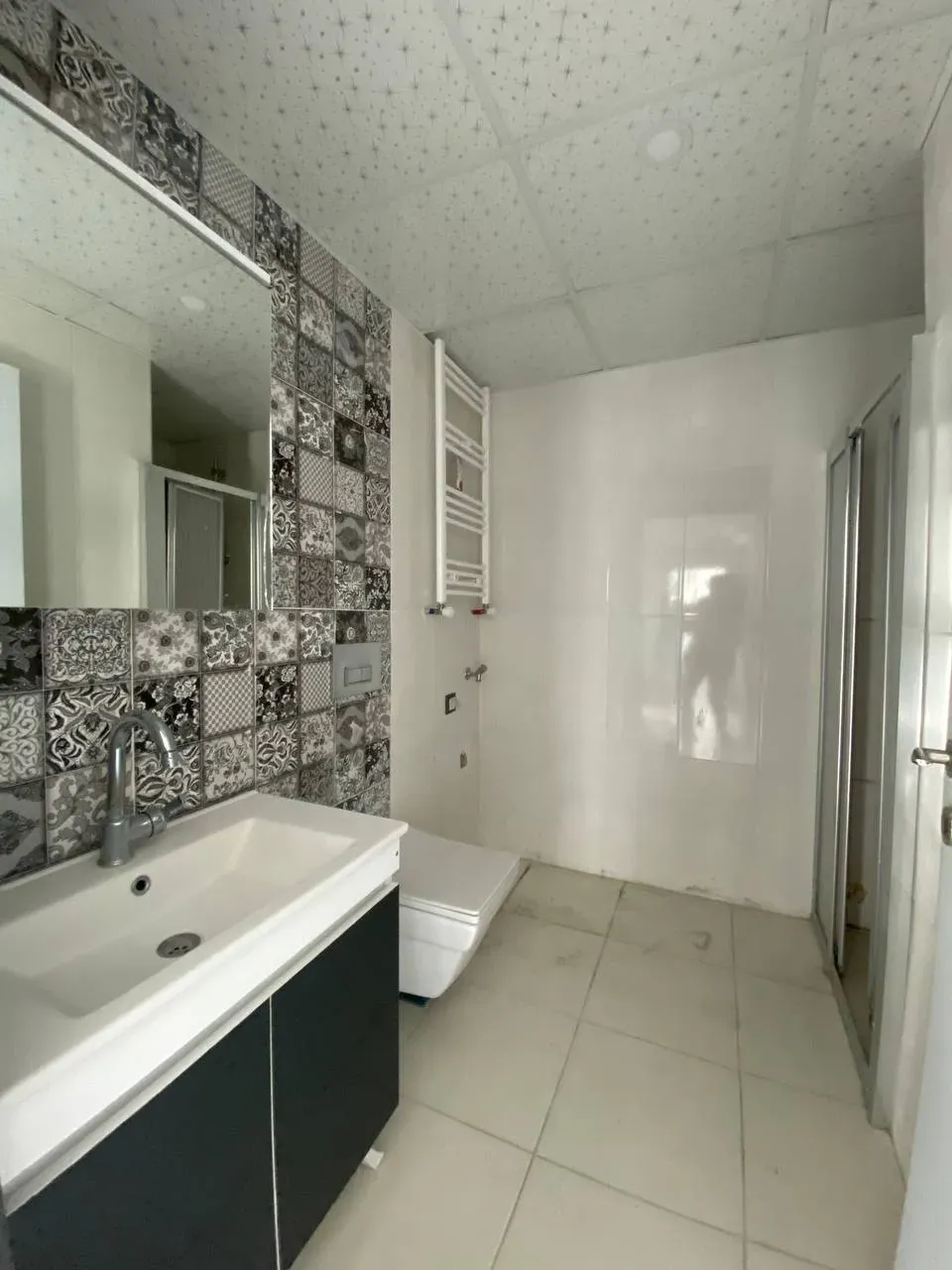 DEVELİ POLAT GAYRİMENKUL-ÇARŞI MERKEZDE KİRALIK 3 ADET DAİRE