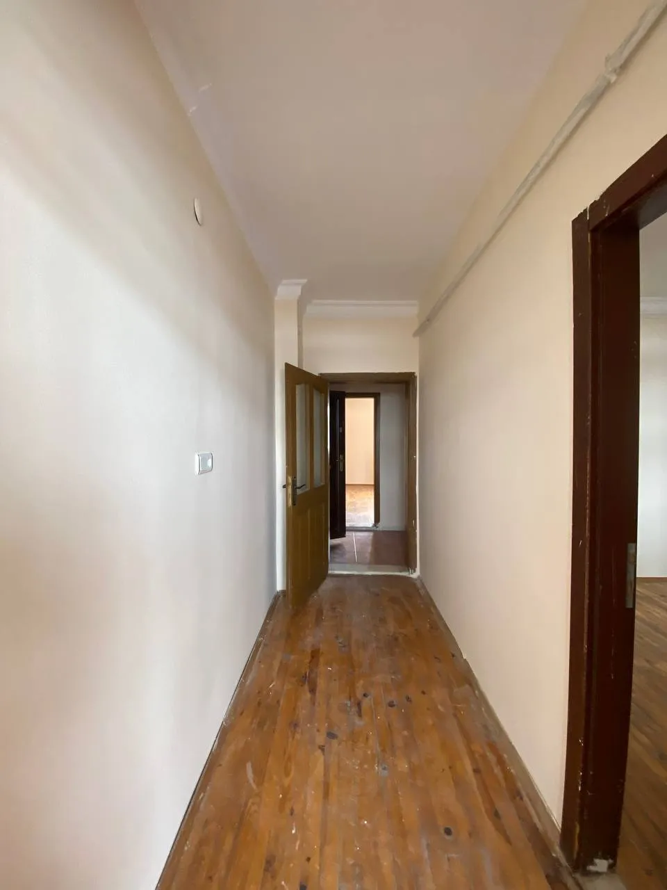 DEVELİ POLAT GAYRİMENKUL - HARMAN MAH ÇARŞIYA YÜRÜME MESAFELİ KİRALIK 1+1 DAİRE
