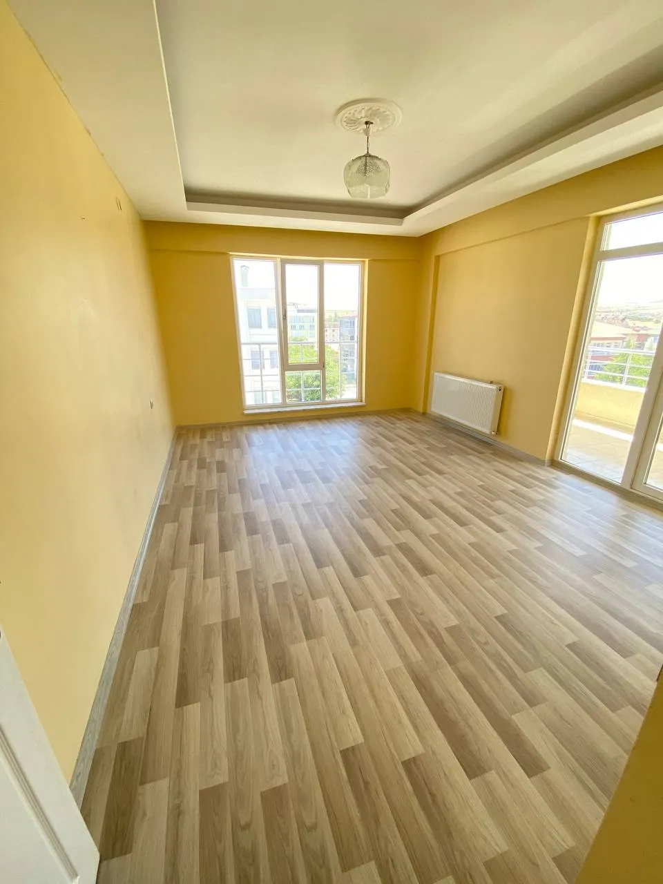 DEVELİ POLAT GAYRİMENKUL - HARMAN MAH KİRALIK MASRAFSIZ DAİRE