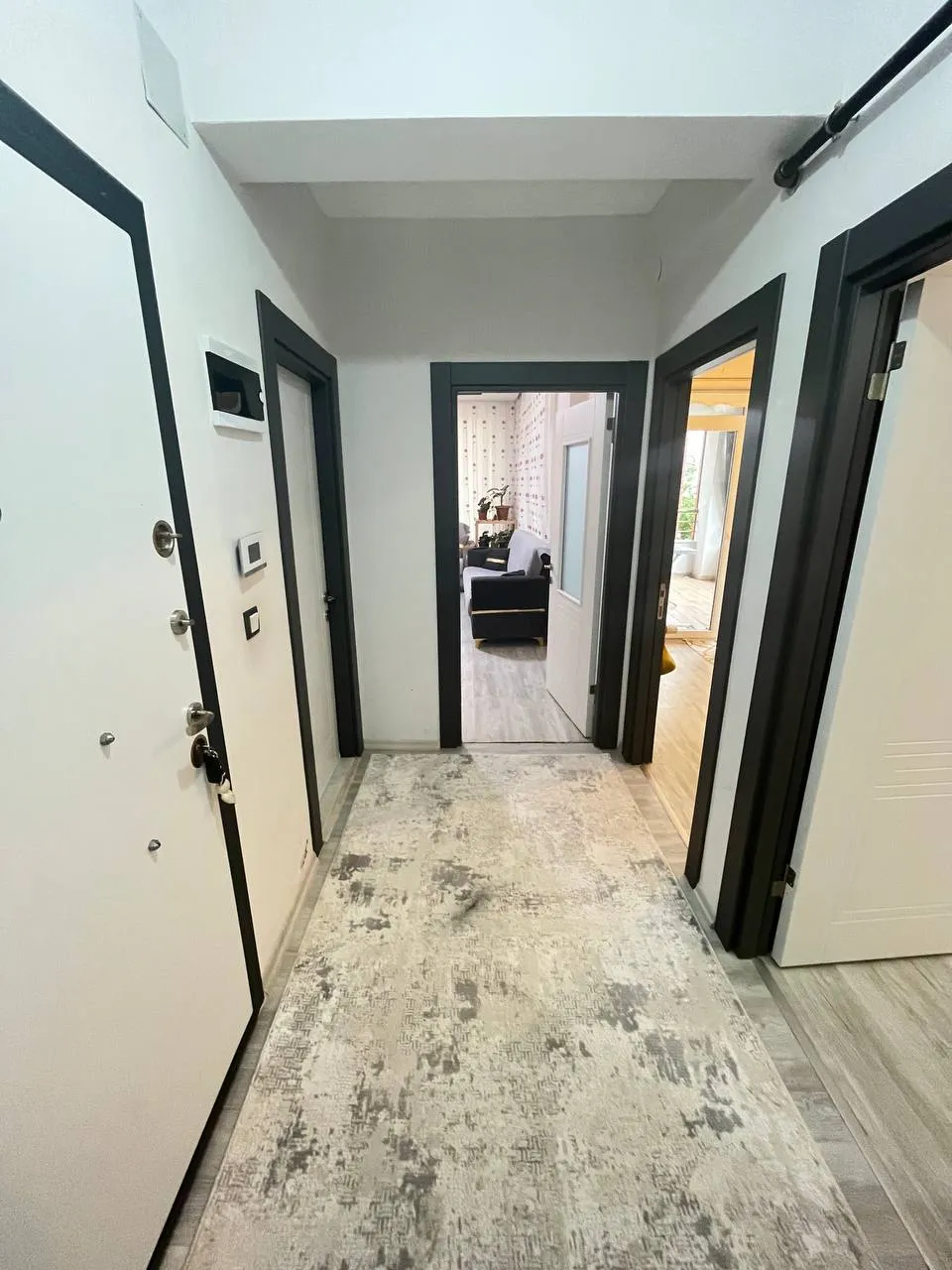 DEVELİ POLAT GAYRİMENKUL-HARMAN MAH. MASRAFSIZ SATILIK GENİŞ 2+1 DAİRE