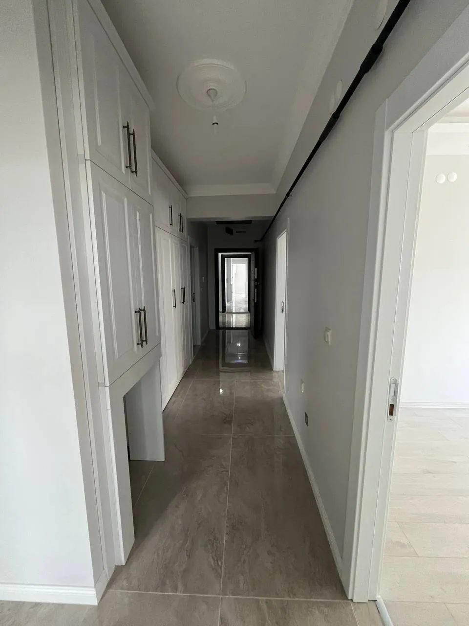 DEVELİ POLAT GAYRİMENKUL-HARMAN MAH. TEKİR CAD ÜZERİNDE KİRALIK LÜX DAİRELER