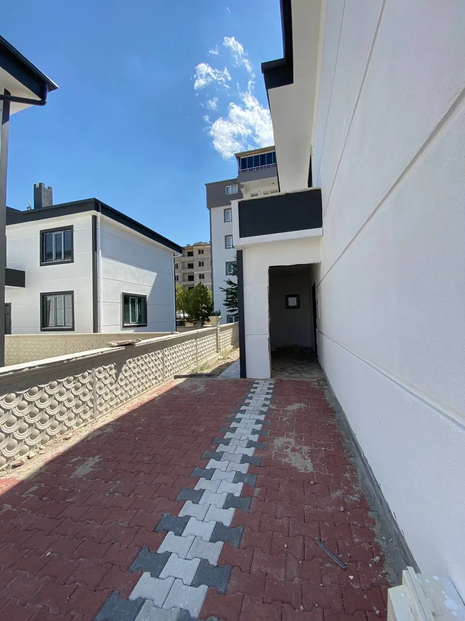 DEVELİ POLAT GAYRİMENKUL- MAMAK MEVKİİNDE SATILIK ULTRA LÜX VİLLALAR