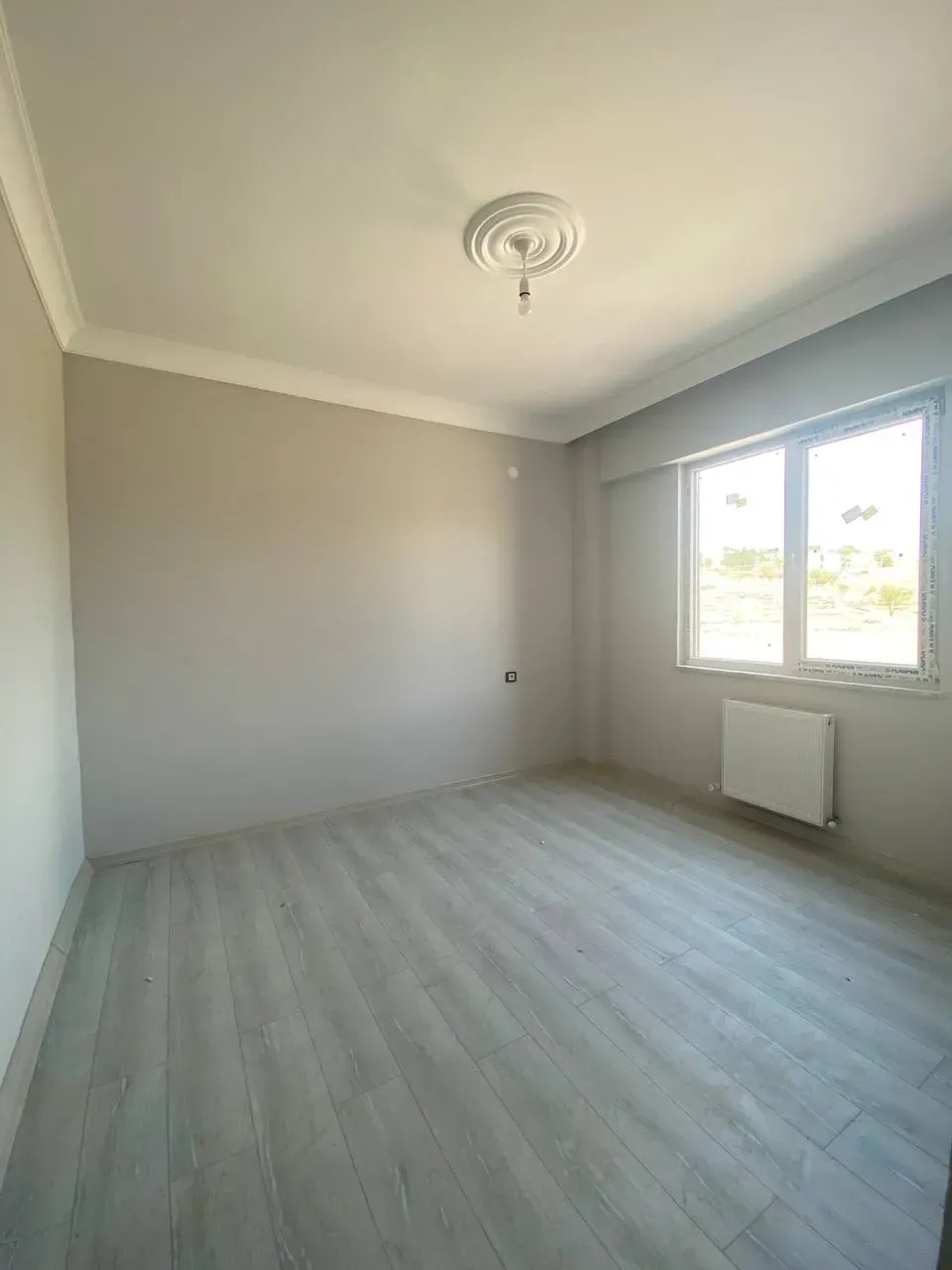 DEVELİ POLAT GAYRİMENKUL - MEHMET AKİF ERSOY MAH. SIFIR KİRALIK DAİRE