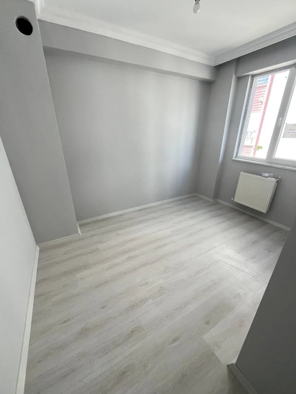 DEVELİ POLAT GAYRİMENKUL-MUSTAFA ASIM KÖKSAL MAH.   3+1 KİRALIK SIFIR GENİŞ DAİRE