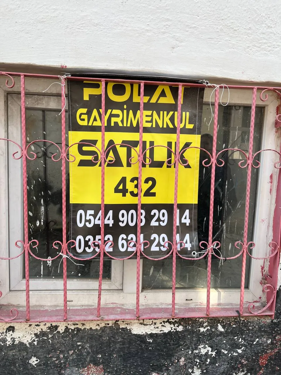 DEVELİ POLAT GAYRİMENKUL-REŞADİYE MAH. 80 M2 ARSA İÇERİSİNDE SATILIK KARGİR EV