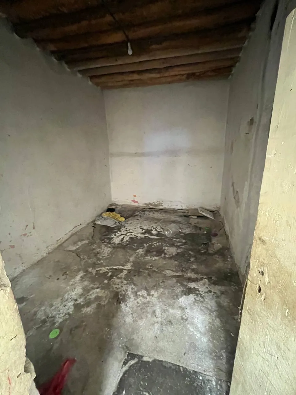 DEVELİ POLAT GAYRİMENKUL-REŞADİYE MAH. 80 M2 ARSA İÇERİSİNDE SATILIK KARGİR EV