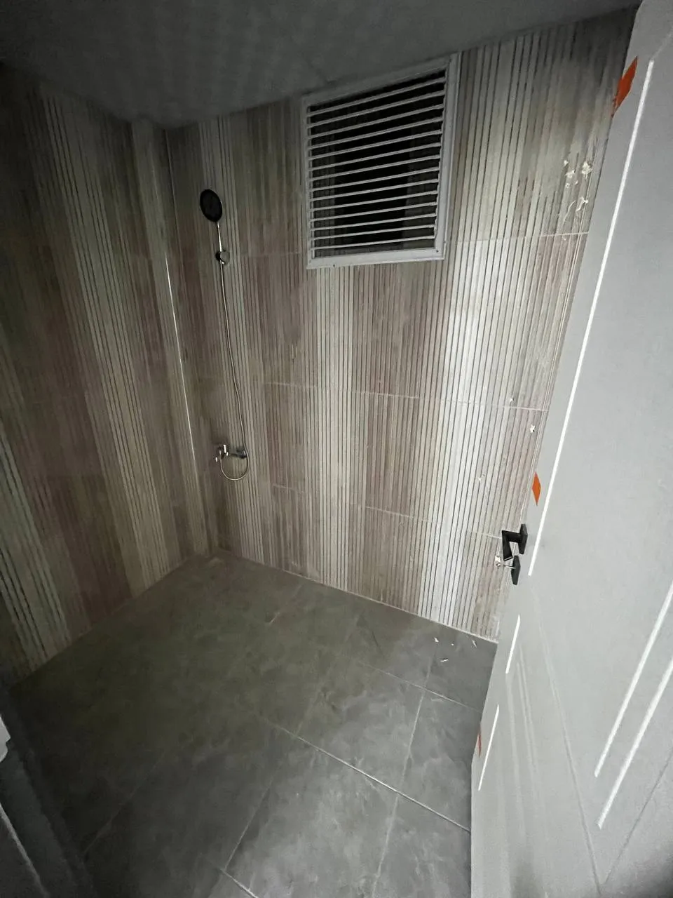 DEVELİ POLAT GAYRİMENKUL - SANAYİ ÜSTÜNDE ŞAHANE KONUMDA SATILIK 2+1 DAİRE