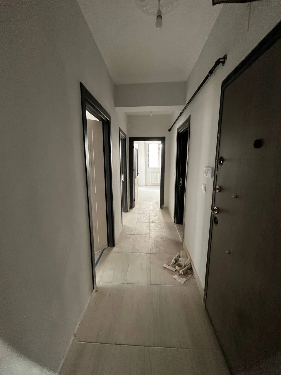 DEVELİ POLAT GAYRİMENKUL - SANAYİ ÜSTÜNDE ŞAHANE KONUMDA SATILIK 2+1 DAİRE