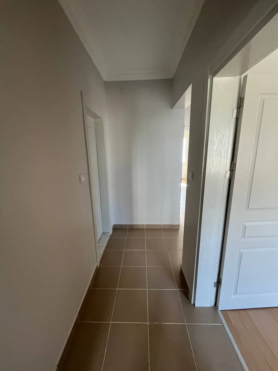 DEVELİ POLAT GAYRİMENKUL- TOKİ DE KİRALIK BAKIMLI DAİRE