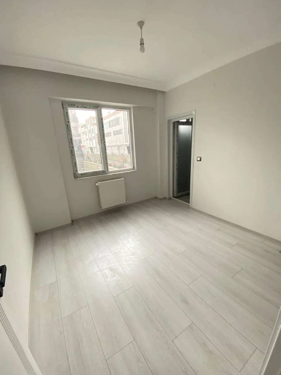 DEVELİ POLAT GAYRİMENKUL - YENİ HAS. MEVKİİ KİRALIK LÜX GENİŞ DOLU DOLU DAİRE
