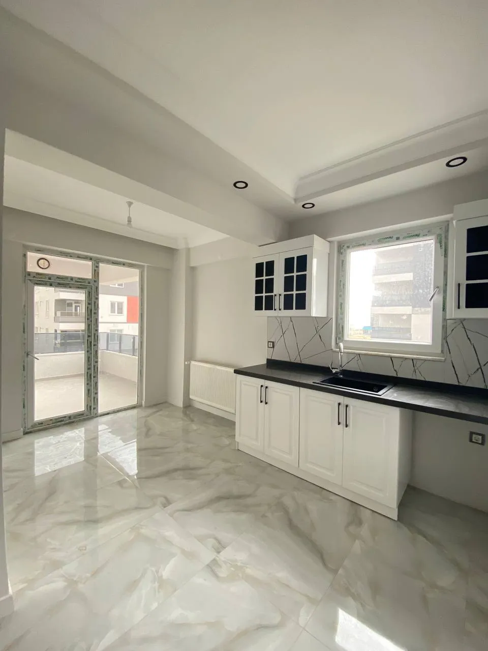 DEVELİ POLAT GAYRİMENKUL - YENİ HAS. MEVKİİ KİRALIK LÜX GENİŞ DOLU DOLU DAİRE