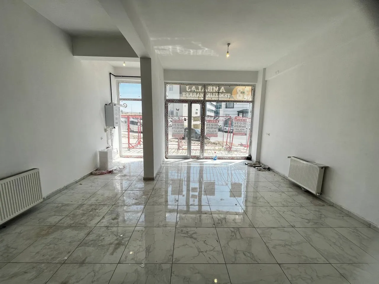DEVELİ POLAT GAYRİMENKUL- YENİ HAS. MEVKİİNDE KİRALIK FIRSAT DÜKKAN