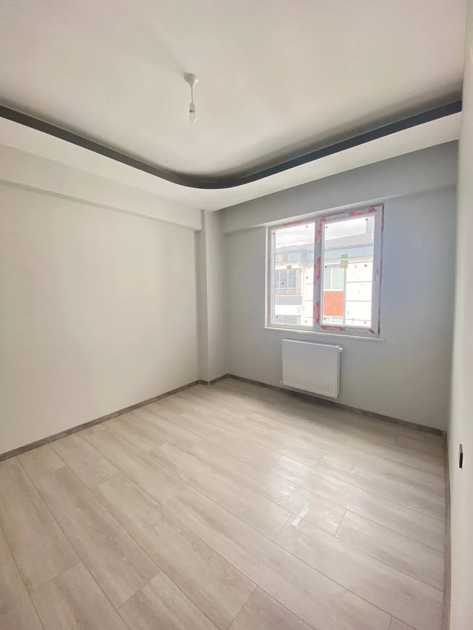 DEVELİ POLAT GAYRİMENKUL-YENİ HAS. MEVKİİNDE ULTRA LÜX GENİŞ SATILIK 4+1 FIRSAT DAİRE