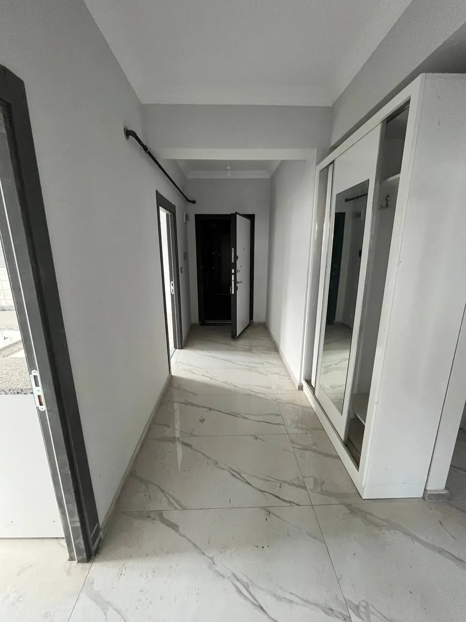 DEVELİ POLAT GAYRİMENKUL-YENİ MAH. ANAYOL ÜZERİ SATILIK SIFIR DAİRE