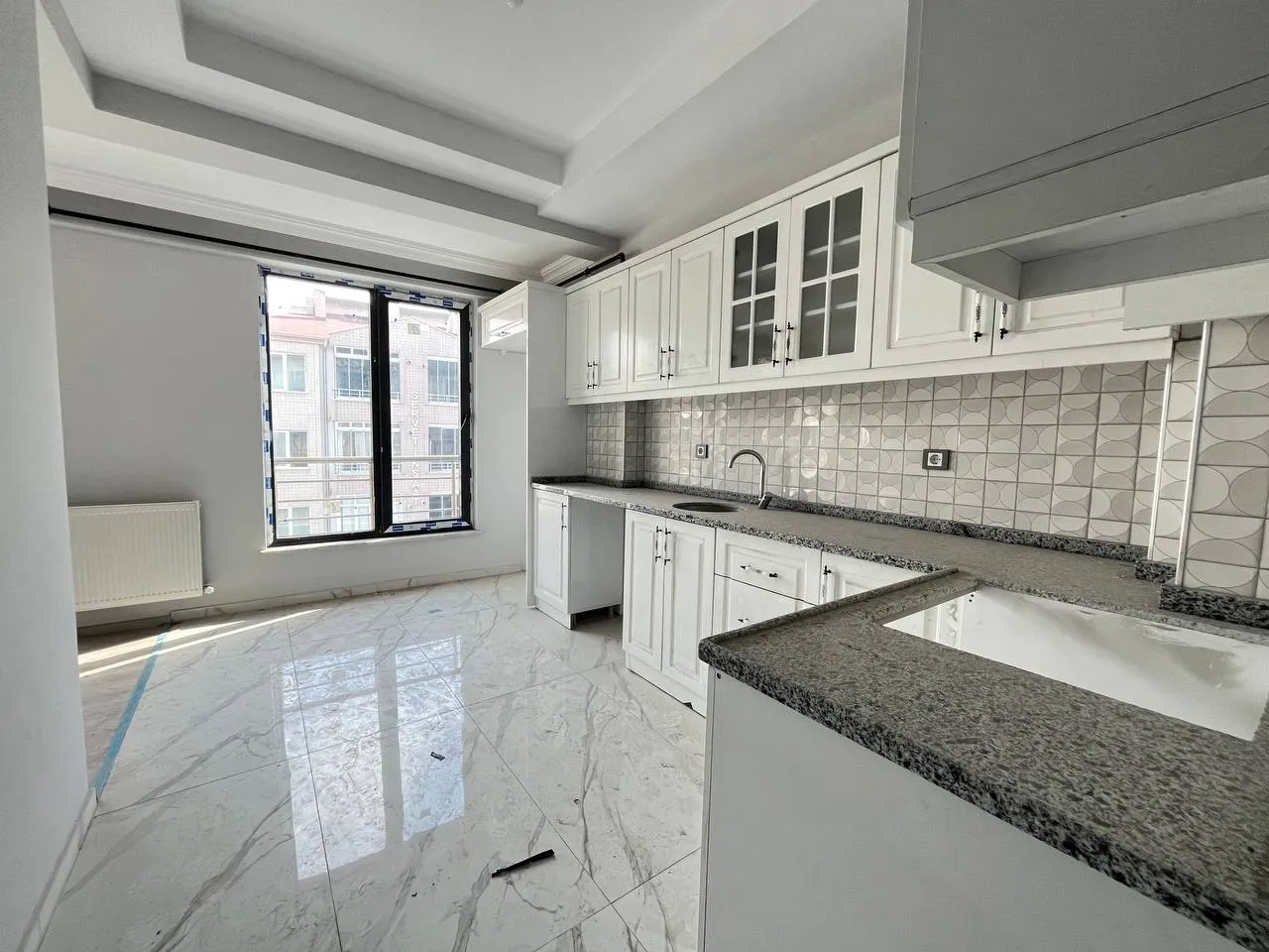 DEVELİ POLAT GAYRİMENKUL-YENİ MAH. ANAYOL ÜZERİ SATILIK SIFIR DAİRE