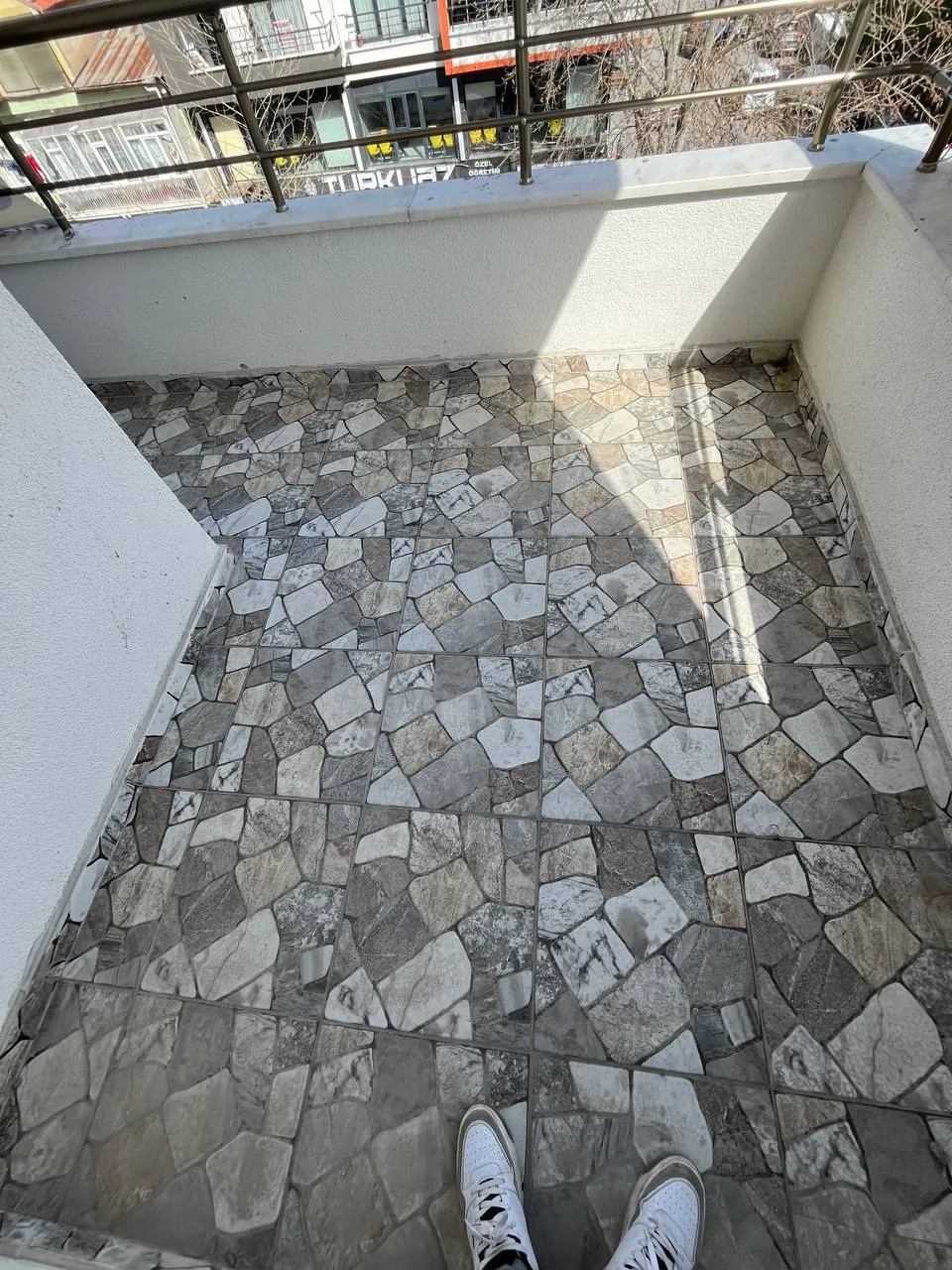 DEVELİ POLAT GAYRİMENKUL-YENİ MAH. ANAYOL ÜZERİ SATILIK SIFIR DAİRE