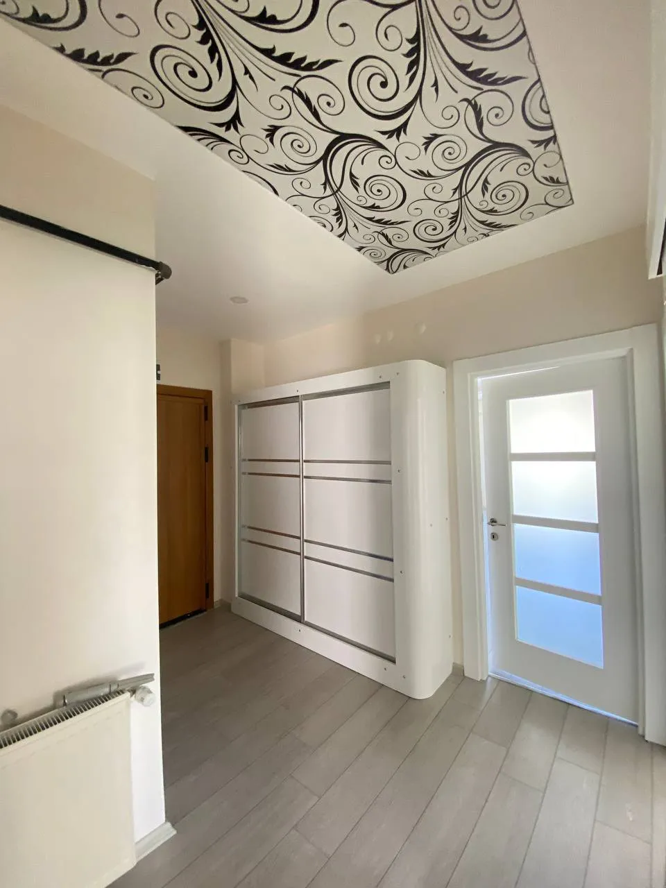 DEVELİ POLAT GAYRİMENKUL-YENİ MAH. ELBİZ CAD. YAKIN BAKIMLI GENİŞ MASRAFSIZ SATILIK DAİRE